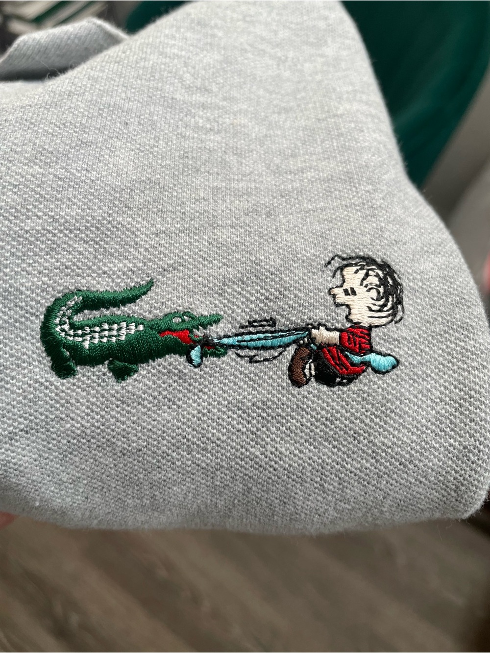 Lacoste Gray Polo w/ RARE Crocodile and pigpen snoopy Charlie Brown - Picture 7 of 7